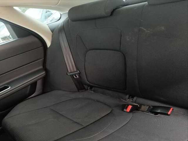 Asientos Traseros Jaguar XF PORTFOLIO 179CV 132KW