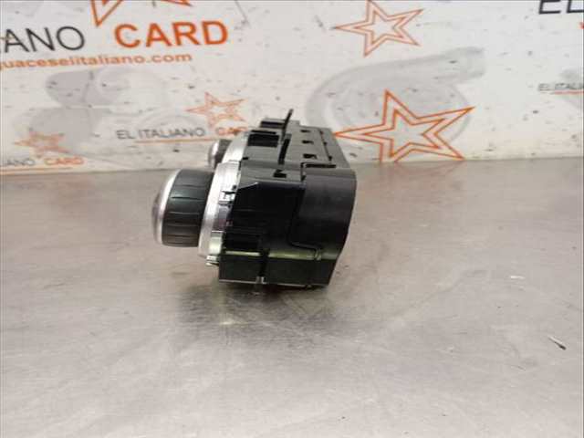 Foto 2ª: Mando Climatizador Renault Clio ZEN 89CV 66KW [H4B A4] (2015)