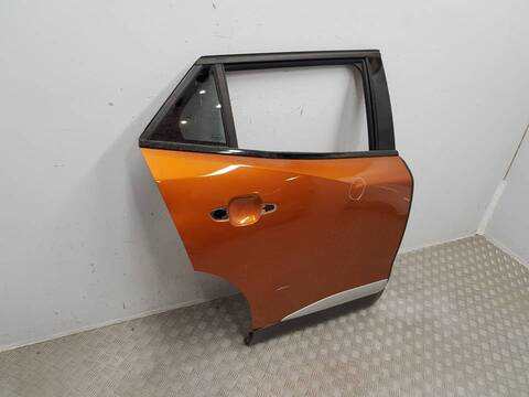 Foto 2ª: Puerta Trasera Derecha Peugeot 2008 GT LINE