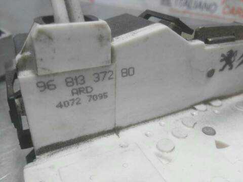 Foto 2ª: Cerradura Puerta Trasera Derecha Peugeot 407 PREMIUM 140CV 103KW [RHR] (2006)