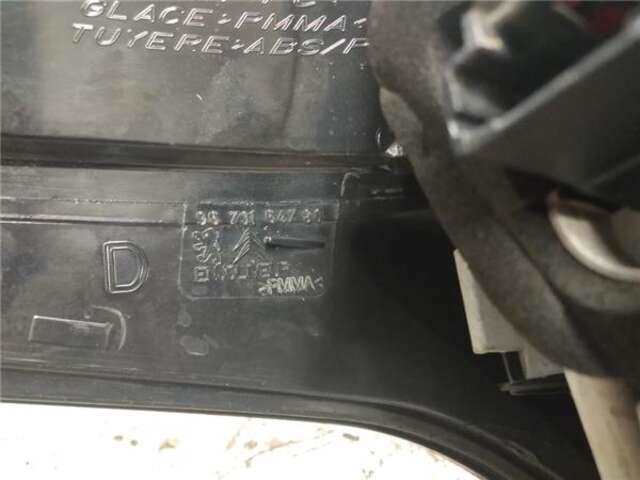 Foto 3ª: Piloto Trasero Derecho Citroen C4 2.0 SX [2.0 LTR. - 100 KW HDI FAP CAT (RHR - DW10BTED4)] [RHJ]