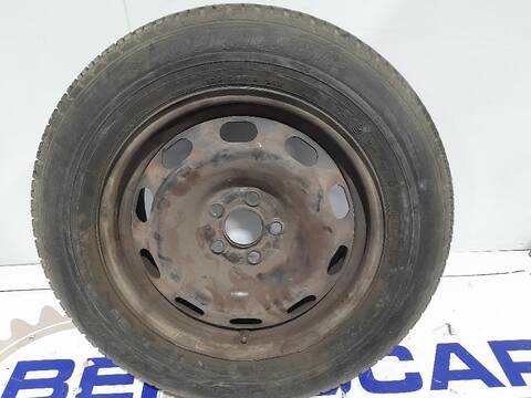 Neumatico Volkswagen Golf VERSION INDEFINIDA