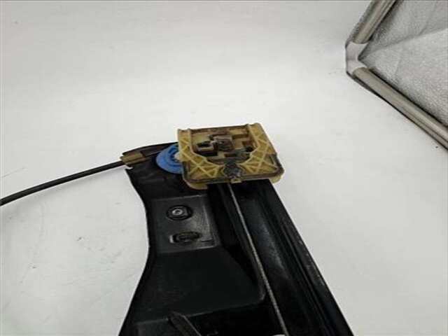 Foto 3ª: Elevalunas Eléctrico Delantero Izquierdo Opel Astra 1.4 ESSENTIA [1.4 LTR. - 74 KW 16V] [A 14 XER / LDD]