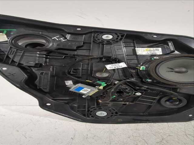 Foto 3ª: Elevalunas Manual Trasero Izquierdo Kia Ceed 1.0 T-GDI 120CV [G3LC G3LE] (2018)