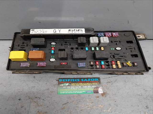 Caja Reles Fusibles Opel Astra 1.6 G