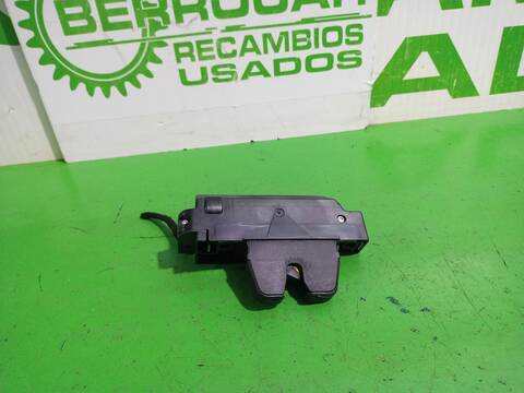 Foto 3ª: Cerradura Maletero Portón Citroen C4 COLLECTION BERLINA 90CV 66KW [9HXDV6ATED4] (2006)