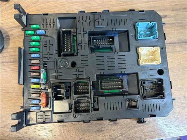 Centralita Confort BSI Citroen C4 2.0 SX [2.0 LTR. - 100 KW HDI FAP CAT (RHR - DW10BTED4)]