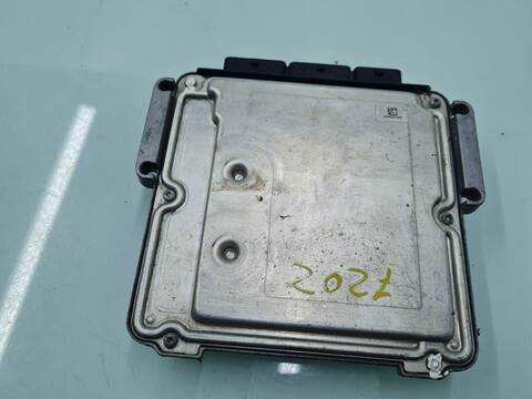 Foto 3ª: Centralita Motor ECU Nissan Qashqai ACENTA 150CV 110KW [M9R] (2010)