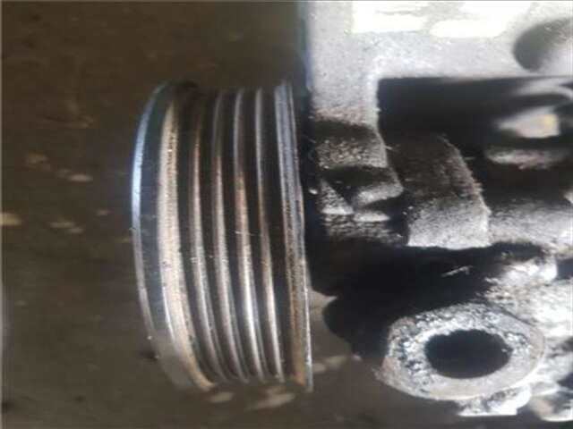Foto 2ª: Bomba Servodireccion Bmw Serie 5 518 2.5 525TDS [2.5 LTR. - 105 KW TURBODIESEL CAT] [M51 D25 (25 6 T1)]