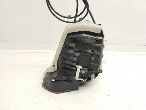 Cerradura Puerta Trasera Derecha Toyota Yaris ACTIVE HYBRID 75CV 55KW