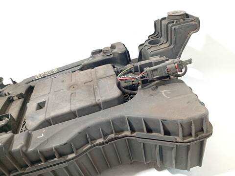 Foto 3ª: Deposito AdBlue Peugeot 308 1.6 BLUEHDI 120 120CV 88KW [BHZ (DV6FC)] (2017)