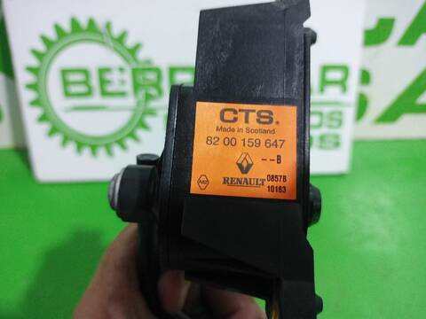 Foto 2ª: Pedal Acelerador Renault Scenic GRAND EMOTION 112CV [K4M812] (2003)