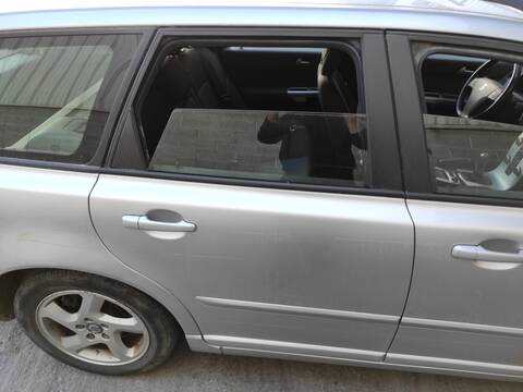 Puerta Trasera Derecha Volvo V50 D4164T FAMILIAR