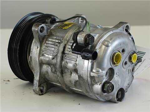 Foto 2ª: Compresor Aire Acondicionado Volvo S40 1.8 BERLINA 115CV 85KW [B 4184 S] (1996)