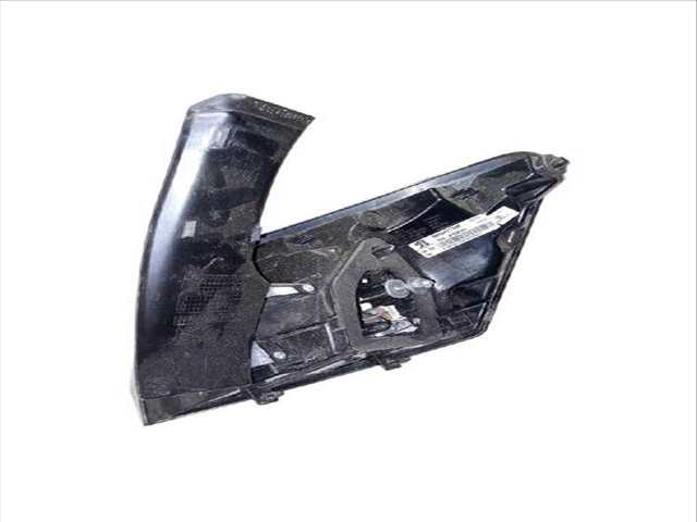 Foto 3ª: Piloto Trasero Izquierdo Peugeot 3008 1.2 THP/ PURETECH 130 MRHNSM MRHNSU MRHNSJ MRHNYW ... (2016)