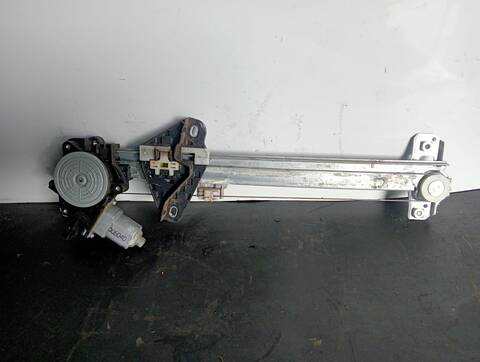 Elevalunas Manual Trasero Derecho Honda Crv COMFORT 2 DTEC CAT 150CV