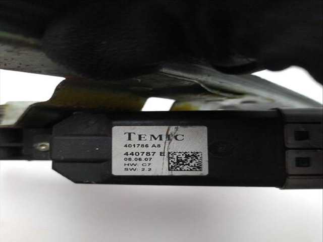 Foto 3ª: Elevalunas Manual Trasero Derecho Citroen C4 2.0 HDI 138 PICASSO (2006)