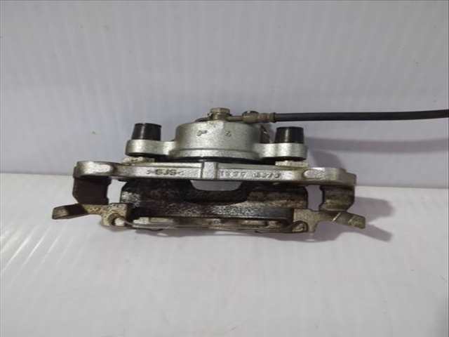Foto 3ª: Pinza Freno Delantera Derecho Toyota Yaris 1.5 HYBRID MXPH11) 92CV 68KW [M15A-FXE] (2020)