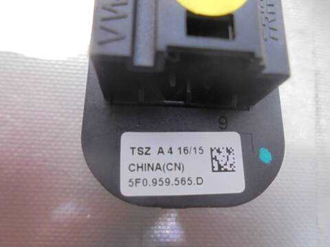 Foto 2ª: Mando Retrovisor Seat Leon 1.2 TSI 110CV 81KW [CYV] (2015)