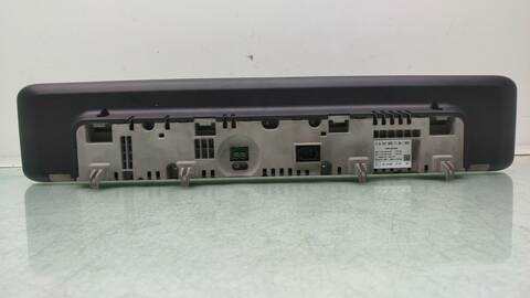 Foto 3ª: Pantalla Multifuncion Mercedes Clase B 150 B 200 D 247.012) 150CV 110KW [654920] (2019)