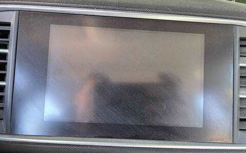 Pantalla Multifuncion Peugeot 308 STYLE 120CV 88KW
