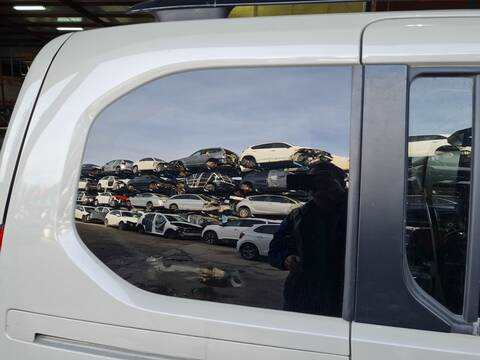 Foto 1ª: Luna Trasera Derecha Citroen Berlingo SHINE M 131CV 96KW [YH01] (2020)