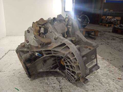 Foto 3ª: Caja Cambios Opel Vectra 2.0 DTI BERLINA 101CV 74KW [X20DTH] (1999)