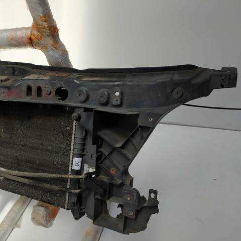 Foto 2ª: Paragolpes Delantero Mercedes Sprinter 211 CDI 906.611 906.613) FURGONETA (2006)