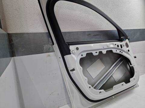 Foto 3ª: Puerta Delantera Izquierda Volvo V60 197 CV 145KW [D420T8] (2022)