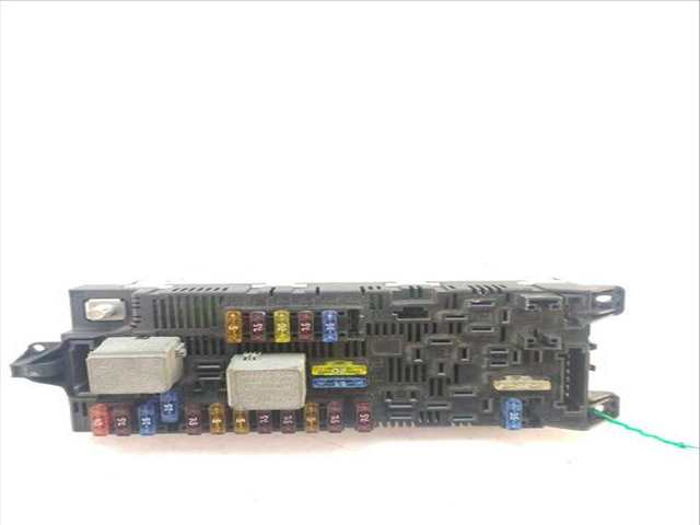 Foto 2ª: Caja Reles Fusibles Mercedes Clase E 180 E 280 CDI 211.023) (2002)