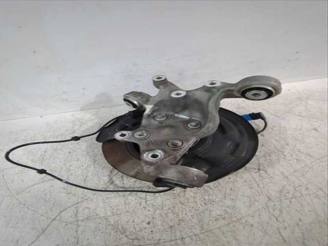 Foto 2ª: Mangueta Trasera Izquierda Mercedes Clase B 150 B 180 CDI - D 246.212) 109CV 80KW [OM 607.951 (K9K)] (2013)