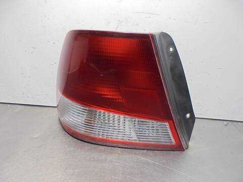 Piloto Trasero Izquierdo Hyundai Accent GL 5P 86CV 63KW