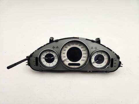 Cuadro de Instrumentos Mercedes Clase C 160 280 219.354) 231CV 170KW