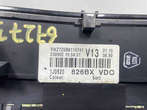 Foto 3ª: Cuadro de Instrumentos Volkswagen Golf ASV BERLINA (2001)