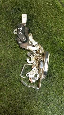 Foto 2ª: Cerradura Puerta Trasera Derecha Toyota 4 Runner 3.0 T DIESEL (1993)