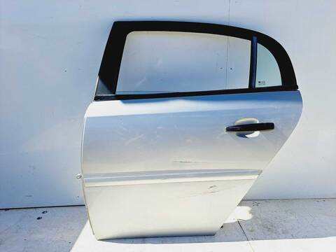 Puerta Trasera Izquierda Opel Vectra CLUB BERLINA 122CV 90KW