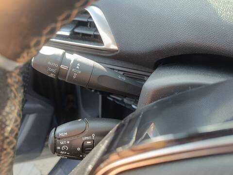Mando Luces Peugeot 3008 GT LINE 150CV 110KW
