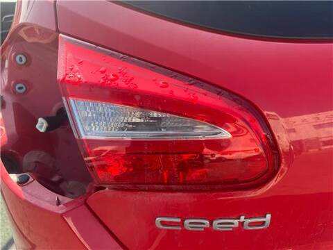 Piloto Portón Izquierdo Kia Ceed 1.6 CRDI AUT. 136CV 100KW JD