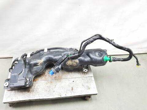 Foto 3ª: Deposito AdBlue Toyota Hilux 2GDFTV 150CV (2016)