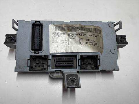Centralita Motor ECU Fiat Punto 1.2 G 188) BERLINA