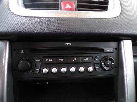 Sistema Audio Radio CD Peugeot 207 9HX