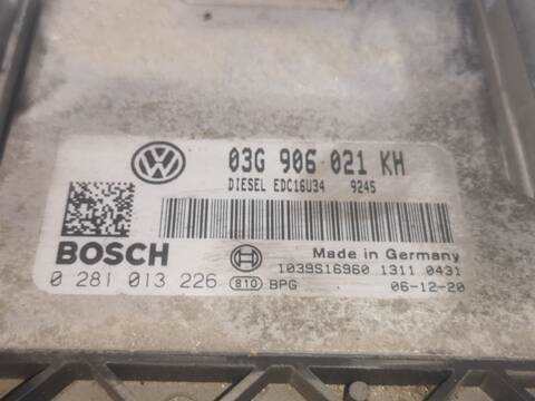 Foto 1ª: Centralita Motor ECU Volkswagen Golf BXE (2007)