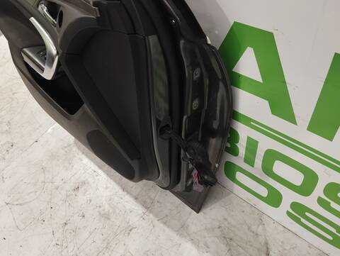 Foto 2ª: Puerta Delantera Izquierda Opel Insignia 2.0 CDTI CAT BERLINA 131CV 96KW (2009)