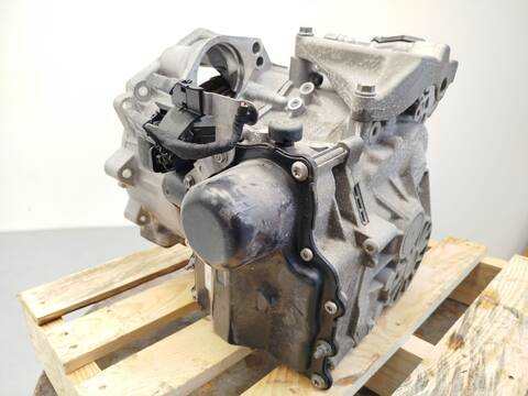 Foto 4ª: Caja Cambios Automatica Seat Leon 1.5 TSI 150CV 110KW AUT. [DXDB] (2025)