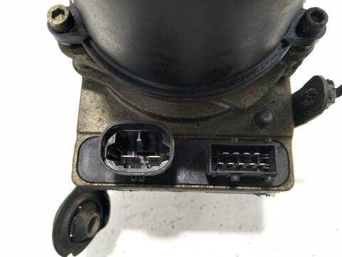 Foto 2ª: Bomba de Direccion Peugeot 307 BREAK XS 107CV [RHS] (2002)