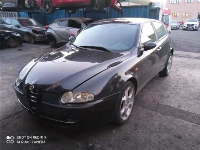 Foto 1ª: Piloto Portón Derecho Alfa Romeo 147 1.9 JTD 16V DISTINCTIVE [1.9 LTR. - 103 KW JTD 16V CAT] [192 A5.000]