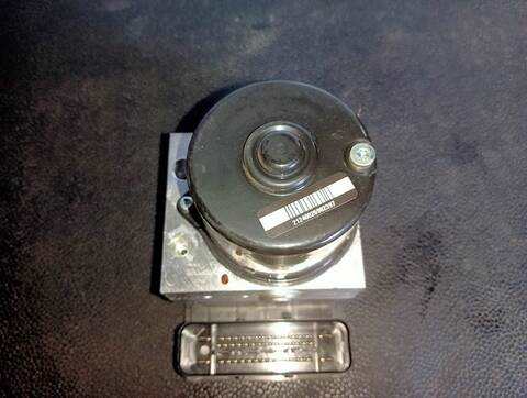 Foto 2ª: Abs Bmw Serie 3 315 2.0 16V 143CV (2005)