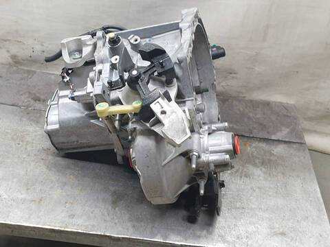 Foto 3ª: Caja Cambios Peugeot 2008 GT LINE