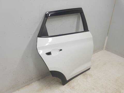 Foto 2ª: Puerta Trasera Derecha Hyundai Tucson KLASS MILD-HYBRID 2WD (2018)