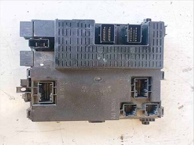 Caja Reles Fusibles Citroen Xsara 2.0 HDI EXCLUSIVE 80KW) 90CV